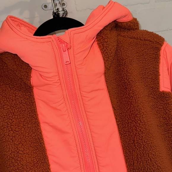 Free People popover Movement Lead the Pack Pullover small neon coral NWOT - Picture 3 of 10